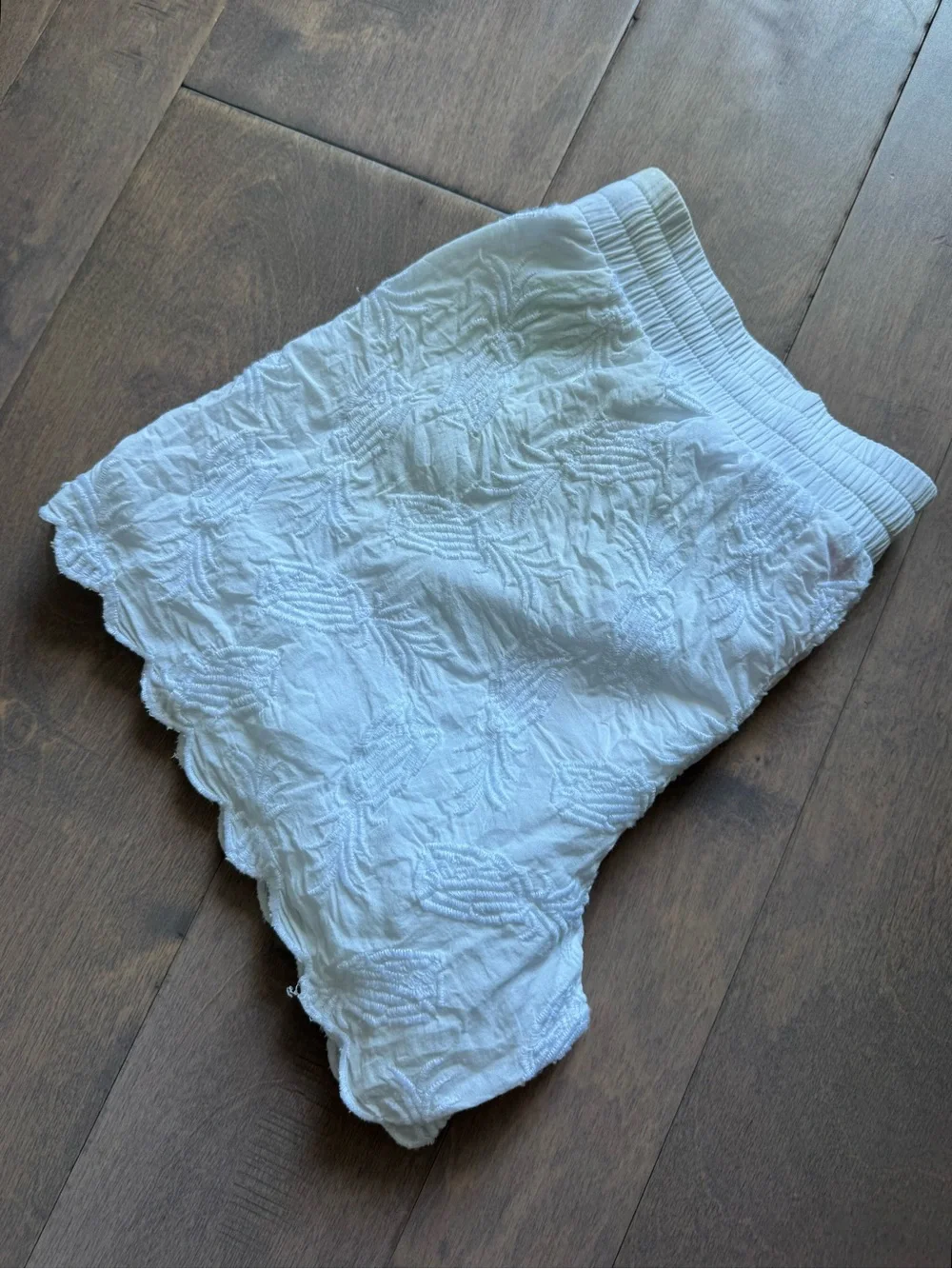 Lilly Pulitzer Pineapple Print White Soft Cotton Shorts